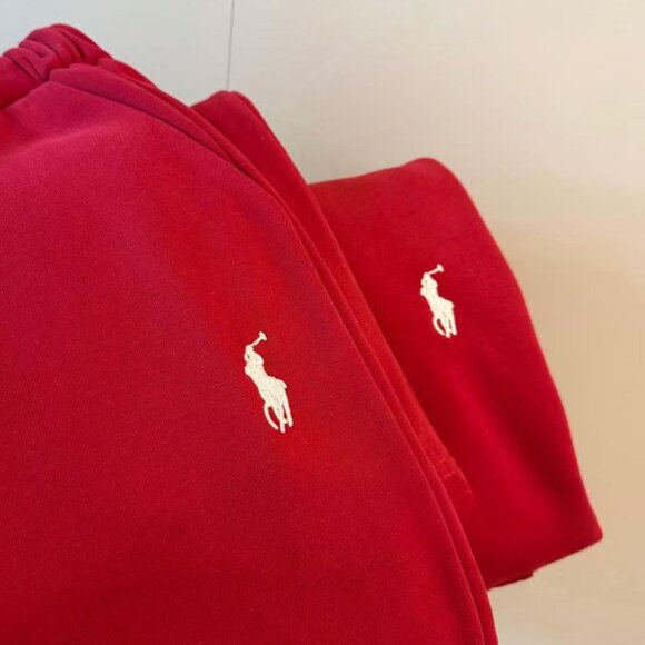 Polo Ralph Lauren red fleece-lined suit with fur collar and embroidery - Picture 4 of 8